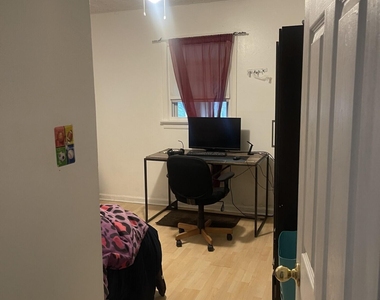 21 Ridgecrest Avenue - Photo Thumbnail 3