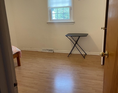 21 Ridgecrest Avenue - Photo Thumbnail 6