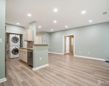 7151 Elm Court - Photo Thumbnail 9