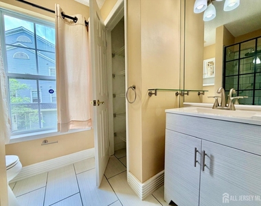 191 Prestwick Way - Photo Thumbnail 16