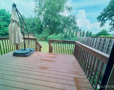 12 Dogwood Drive - Photo Thumbnail 5