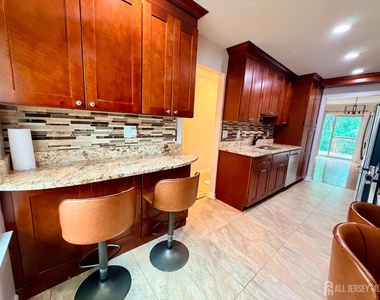 12 Dogwood Drive - Photo Thumbnail 10