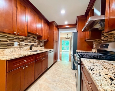 12 Dogwood Drive - Photo Thumbnail 7