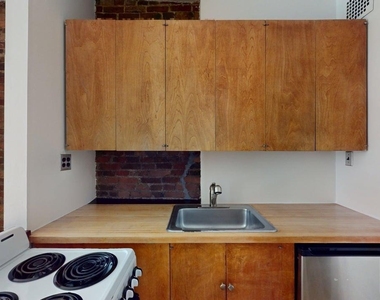 123 W 3rd Street - Photo Thumbnail 1