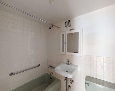 123 W 3rd Street - Photo Thumbnail 2