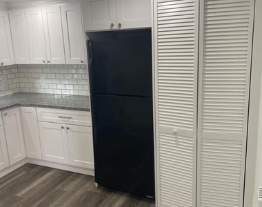 120 W 4th Avenue - Photo Thumbnail 6