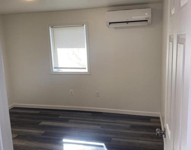 120 W 4th Avenue - Photo Thumbnail 3