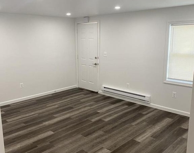 120 W 4th Avenue - Photo Thumbnail 11
