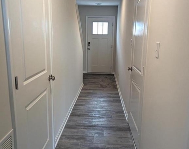 170 Vespucci Lane - Photo Thumbnail 19