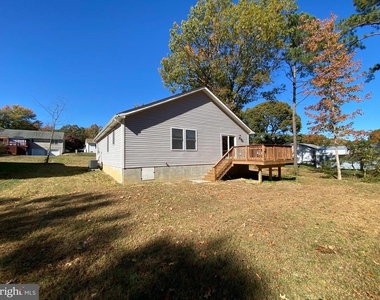77 Lakeview Drive - Photo Thumbnail 7