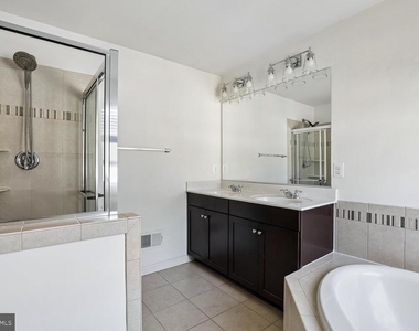 107 Foundry Lane - Photo Thumbnail 10