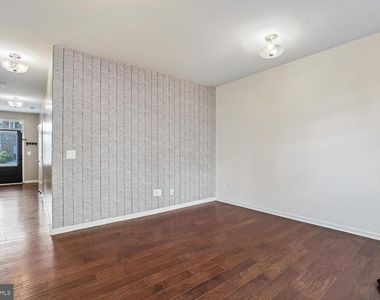 107 Foundry Lane - Photo Thumbnail 16