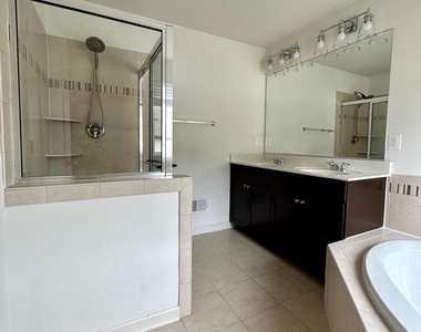 107 Foundry Lane - Photo Thumbnail 9