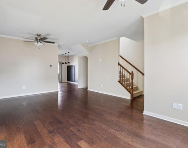 107 Foundry Lane - Photo Thumbnail 3