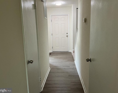 18 Wayside Court - Photo Thumbnail 17