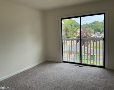 18 Wayside Court - Photo Thumbnail 21