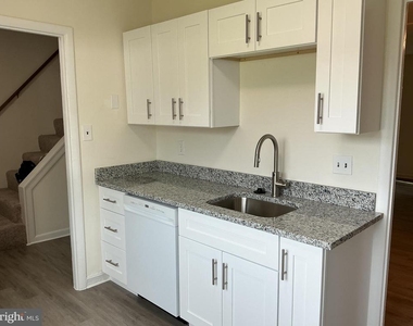18 Wayside Court - Photo Thumbnail 9