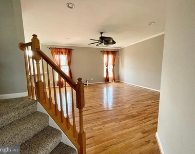 2667 Taffrail Way - Photo Thumbnail 12