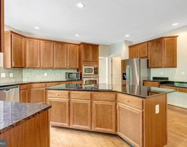 15792 Ryder Cup Drive - Photo Thumbnail 28