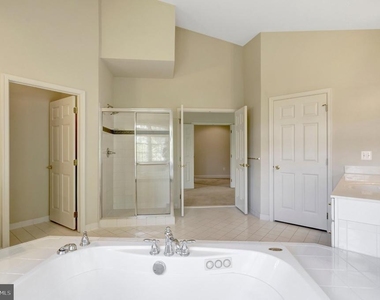 15792 Ryder Cup Drive - Photo Thumbnail 54
