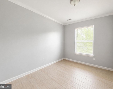 14333 Madrigal Drive - Photo Thumbnail 22