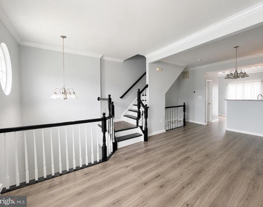 14333 Madrigal Drive - Photo Thumbnail 2