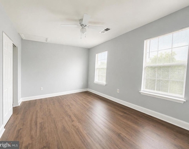 14333 Madrigal Drive - Photo Thumbnail 12