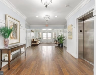 1621 Ladue - Photo Thumbnail 9