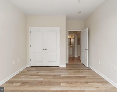 1621 Ladue - Photo Thumbnail 20