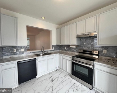 17367 Kildare Lane - Photo Thumbnail 3