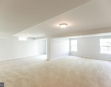 12075 Serenity Place - Photo Thumbnail 37