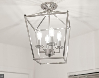 8463 Crozier Court - Photo Thumbnail 25