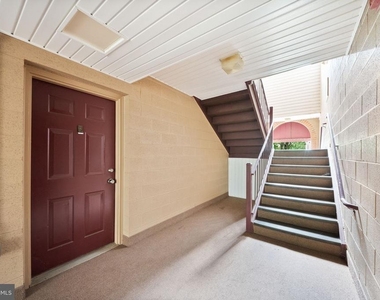 8463 Crozier Court - Photo Thumbnail 31