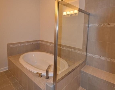 22358 Exe Square - Photo Thumbnail 14