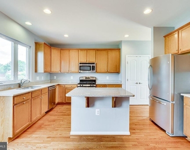 43472 Hopestone Terrace - Photo Thumbnail 17