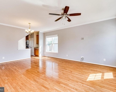 43472 Hopestone Terrace - Photo Thumbnail 7