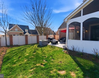 18444 Camelback Terrace - Photo Thumbnail 9