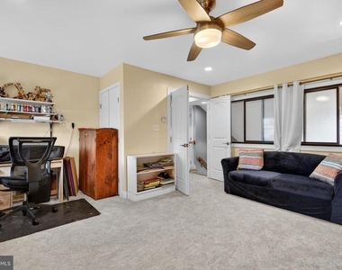 18444 Camelback Terrace - Photo Thumbnail 27
