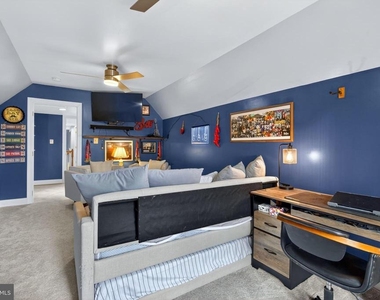 18444 Camelback Terrace - Photo Thumbnail 18