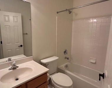 21844 Ladyslipper Square - Photo Thumbnail 26