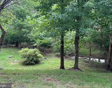 21844 Ladyslipper Square - Photo Thumbnail 35