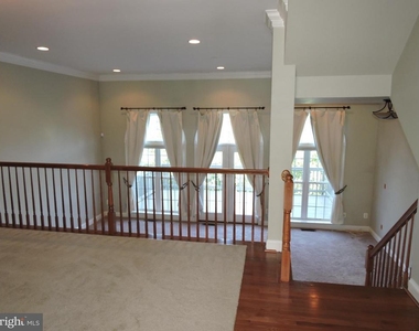 21844 Ladyslipper Square - Photo Thumbnail 8