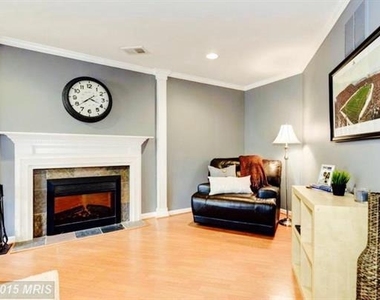 23421 Spice Bush Terrace - Photo Thumbnail 6