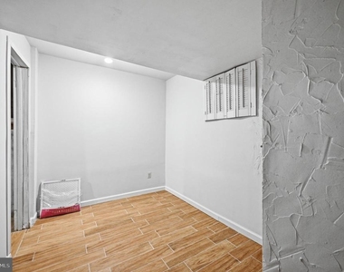 10609 Oxford Court - Photo Thumbnail 50