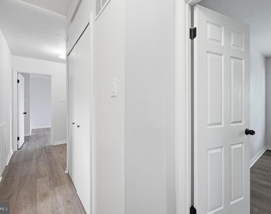 10609 Oxford Court - Photo Thumbnail 40
