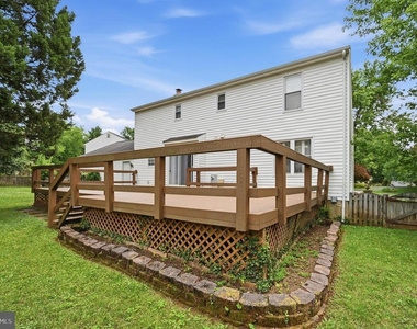 10609 Oxford Court - Photo Thumbnail 58