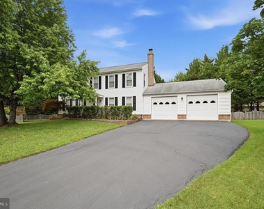 10609 Oxford Court - Photo Thumbnail 56