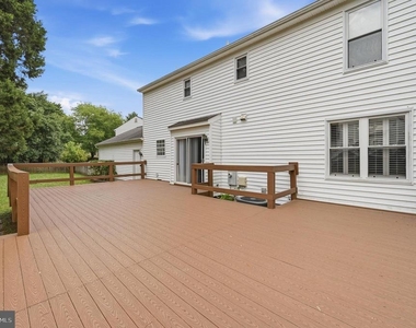 10609 Oxford Court - Photo Thumbnail 43