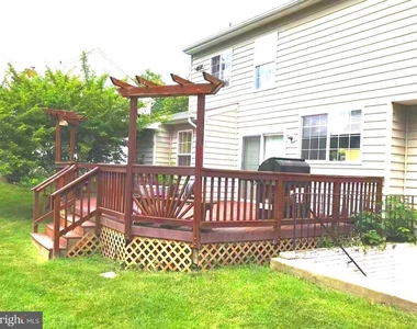 20411 Middlebury Street - Photo Thumbnail 27