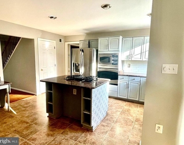 20411 Middlebury Street - Photo Thumbnail 35